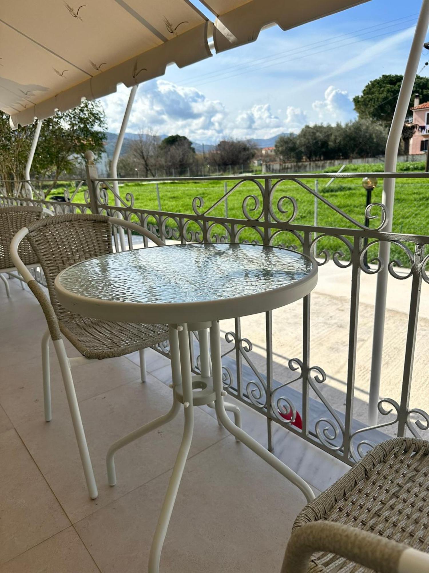 Ktimavita Apartment 1 Петра Екстериор снимка