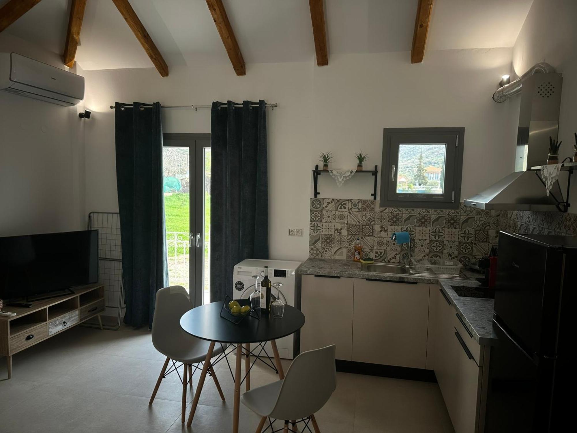 Ktimavita Apartment 1 Петра Екстериор снимка