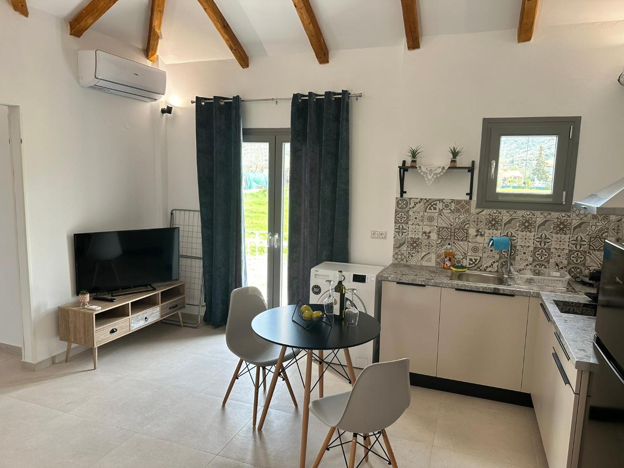 Ktimavita Apartment 1 Петра Екстериор снимка
